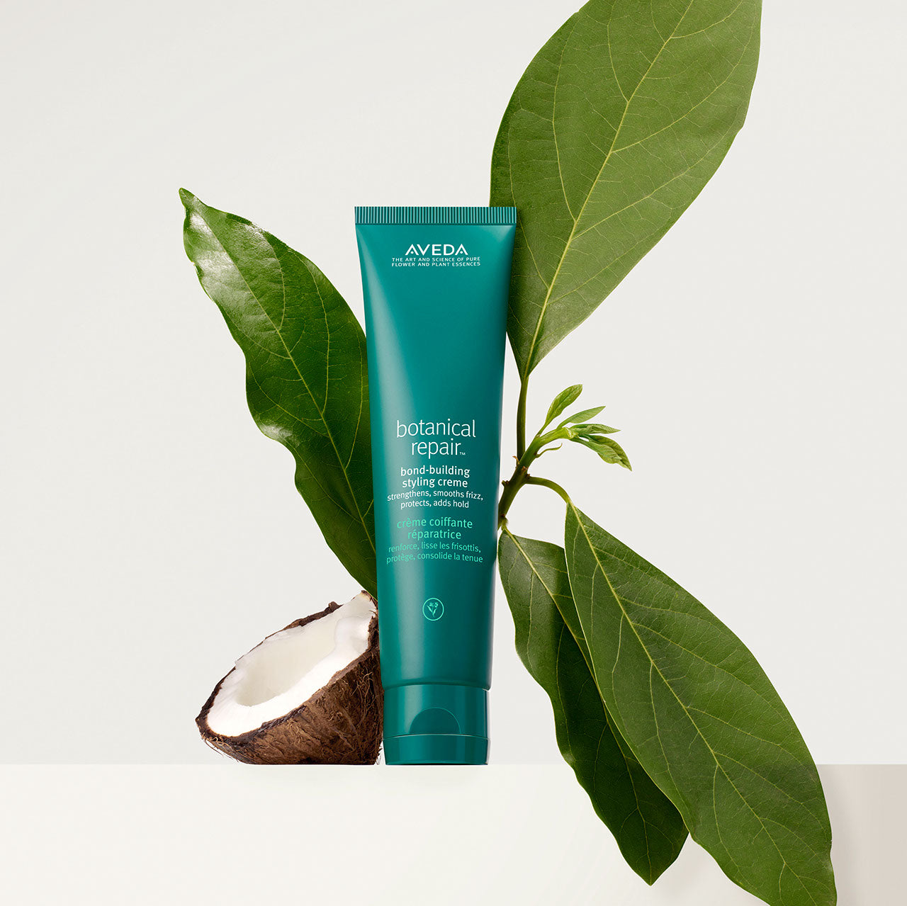 botanical repair™ bond-building styling crème